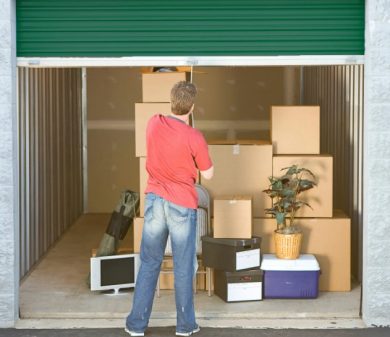 Временное хранение вещей и мебели на складе во время ремонта: Как это работает и что следует знать